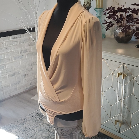Foreign Exchange Sexy Sheer Cream Bodysuit - S - Picture 3 of 5
